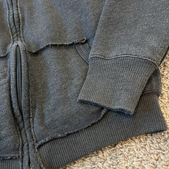 Walt Disney World Sherpa-Lined Zip Hoodie Mickey Mouse ’71 Graphic Small cozy - Picture 4 of 16